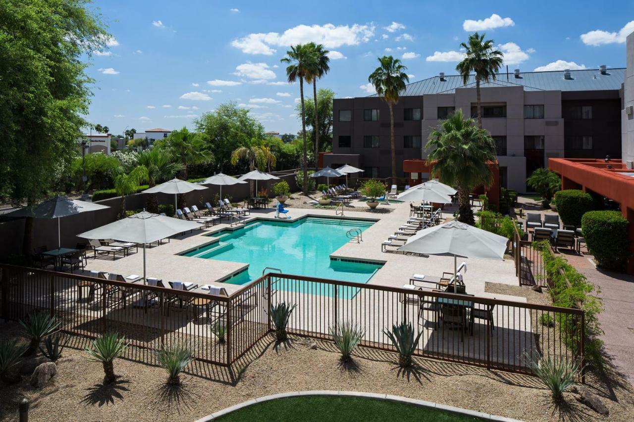 Courtyard Scottsdale North Hotel Exterior photo